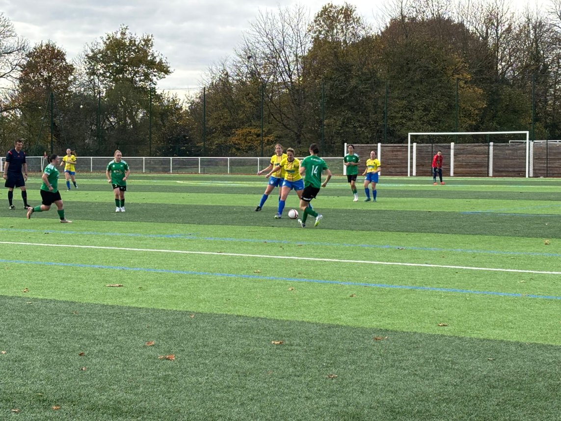 Photos du match des séniors féminines cet après-midi